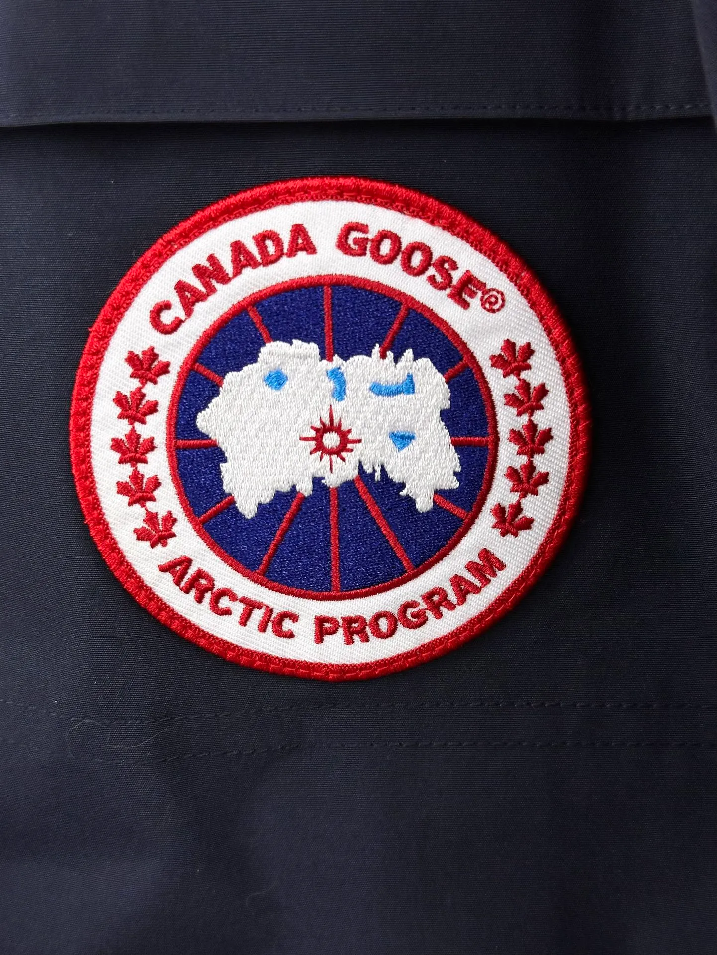 P780 𝗖𝗮𝗻𝗮𝗱𝗮 𝗚𝗼𝘀𝗲 / 🇨🇦 Canada Goose New Version 08 Down Jacket - Navy Blue